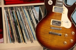guitar-555422_1280