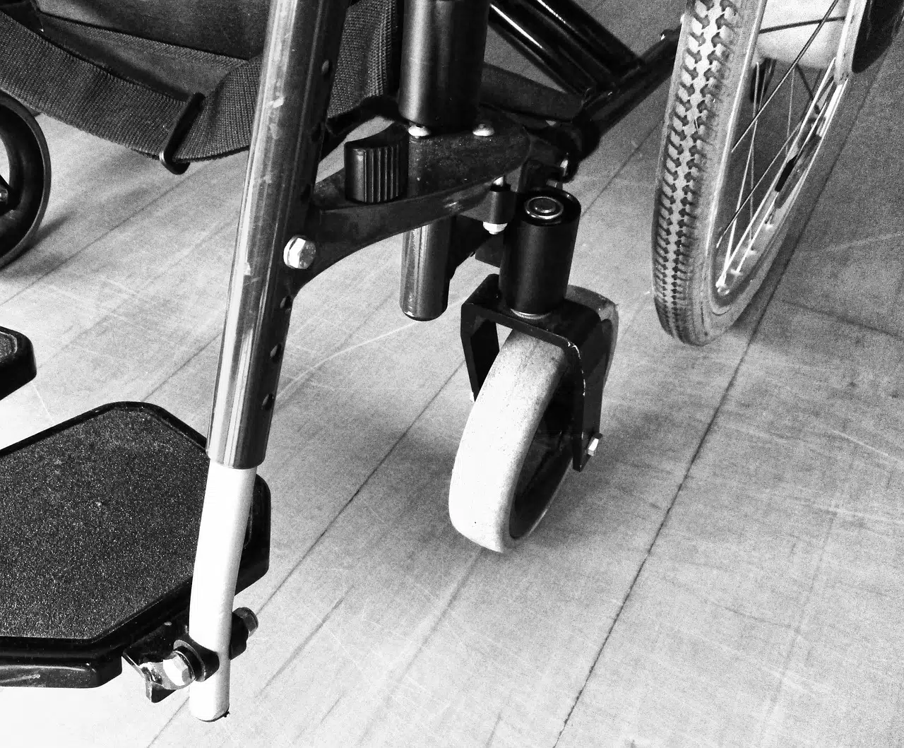 fauteuil roulant-travailleur-handicap