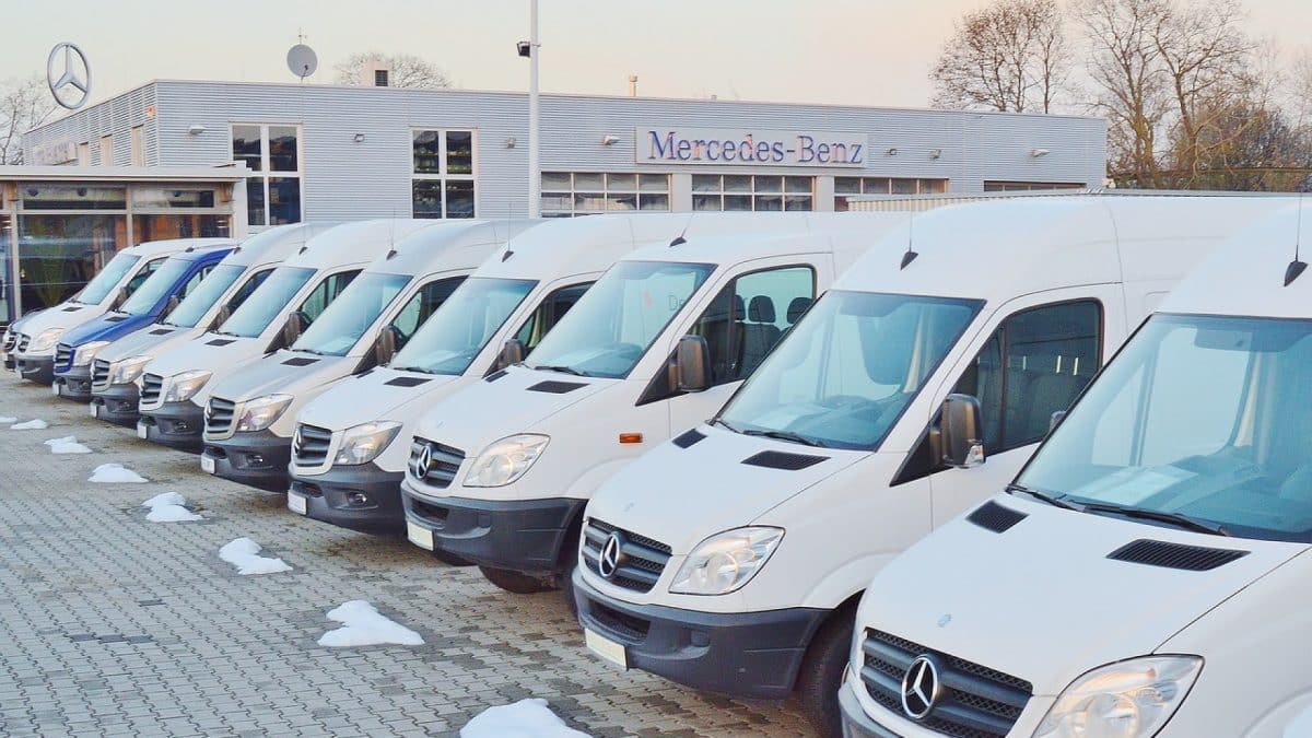 Achat de voiture d’occasion : pourquoi un concessionnaire ?