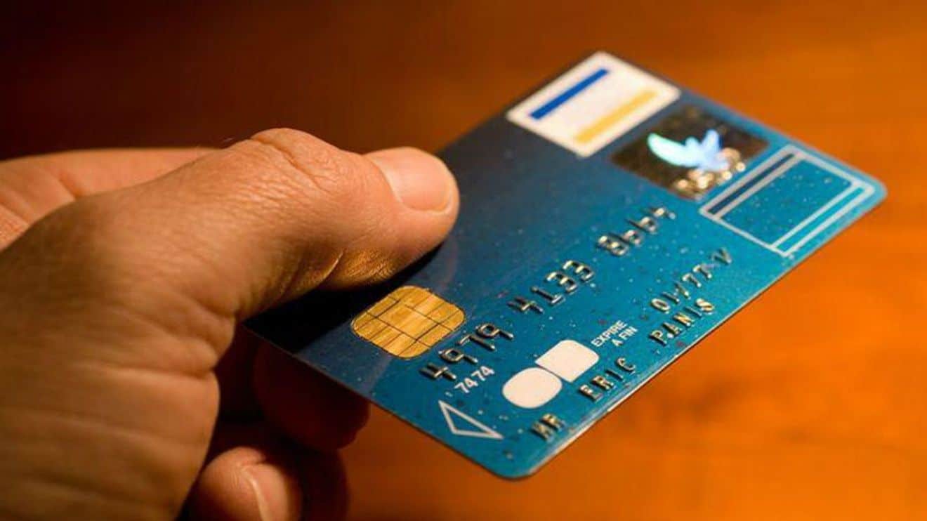 5 façons efficaces de se débarrasser de la dette de carte de crédit C