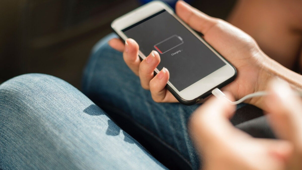 Changer la batterie de votre Iphone X et économisez de l'argent