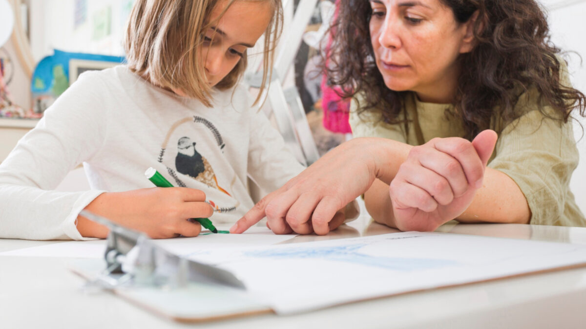 Exercice de CE1 à la maison : astuces et idées pour apprendre autrement !