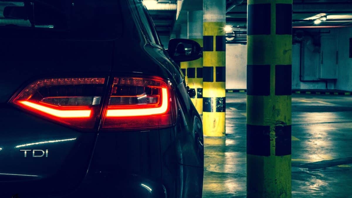 Préparer votre voiture pour les vacances : le check-up chez un garagiste